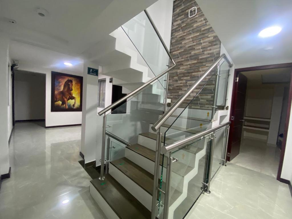 Hotel Dubai Suite Пасто Экстерьер фото